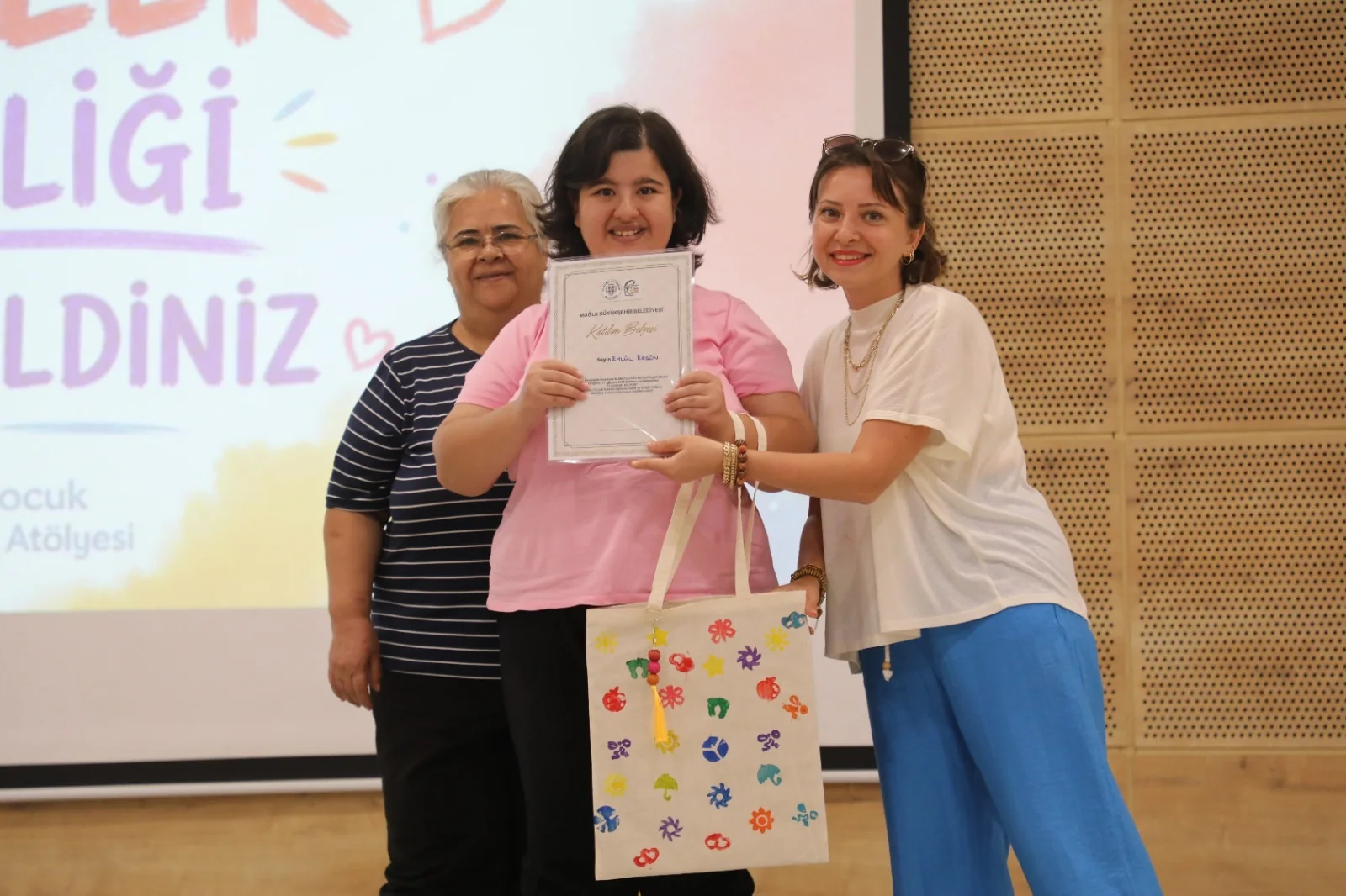 Muğla’da 120 kişi İz Bırakan Kalpler Atölyesi’nde buluştu