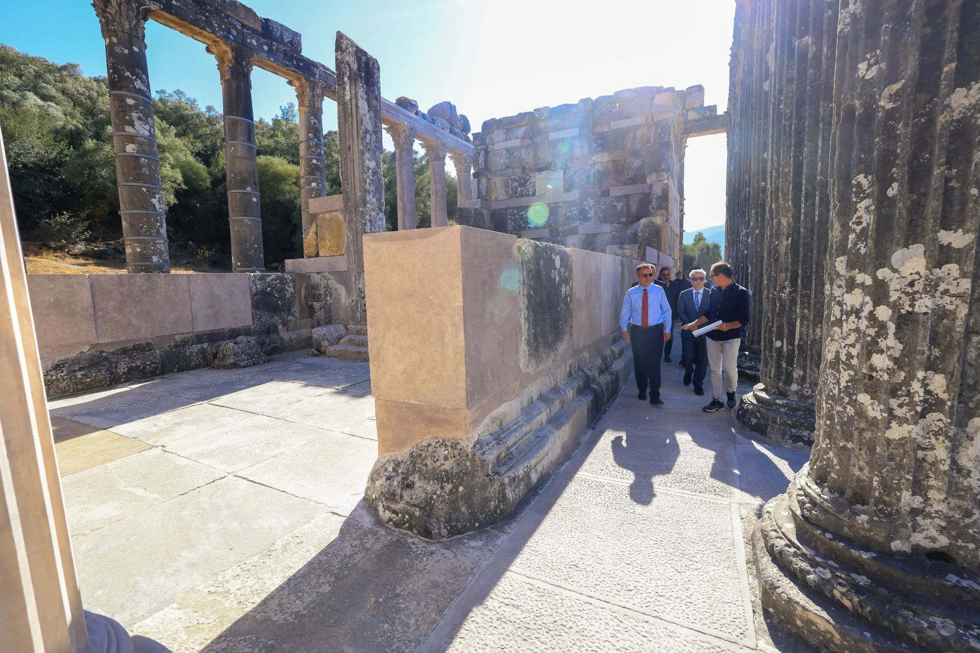 Muğla Valisi Akbıyık, Milas’taki Euromos Antik Kenti’nde Kazı ve Restorasyon Çalışmalarını İnceledi
