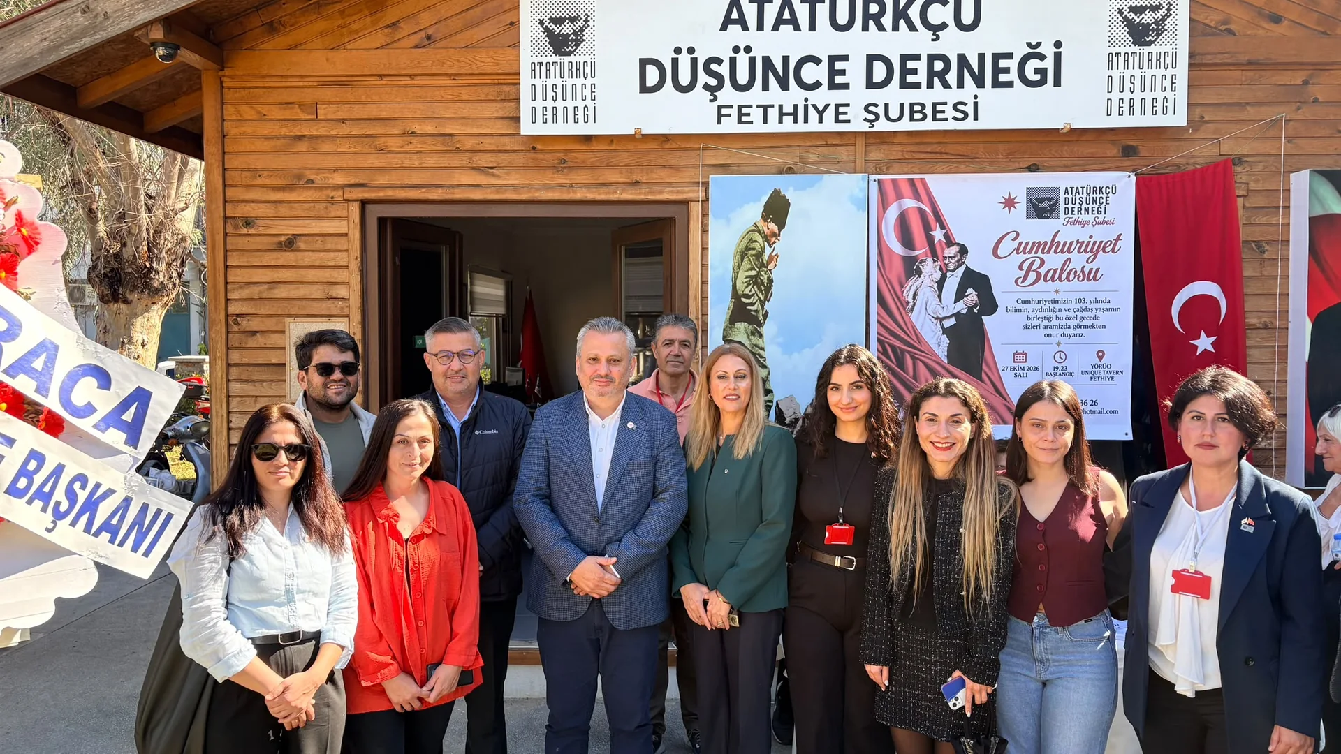 Fethiye’de Eğitime Destek Kermesine Yoğun İlgi