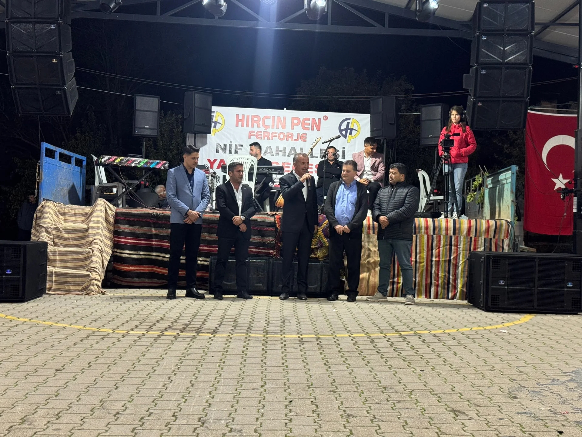 Nif Mahallesi’nde Coşkulu Yaren Gecesi
