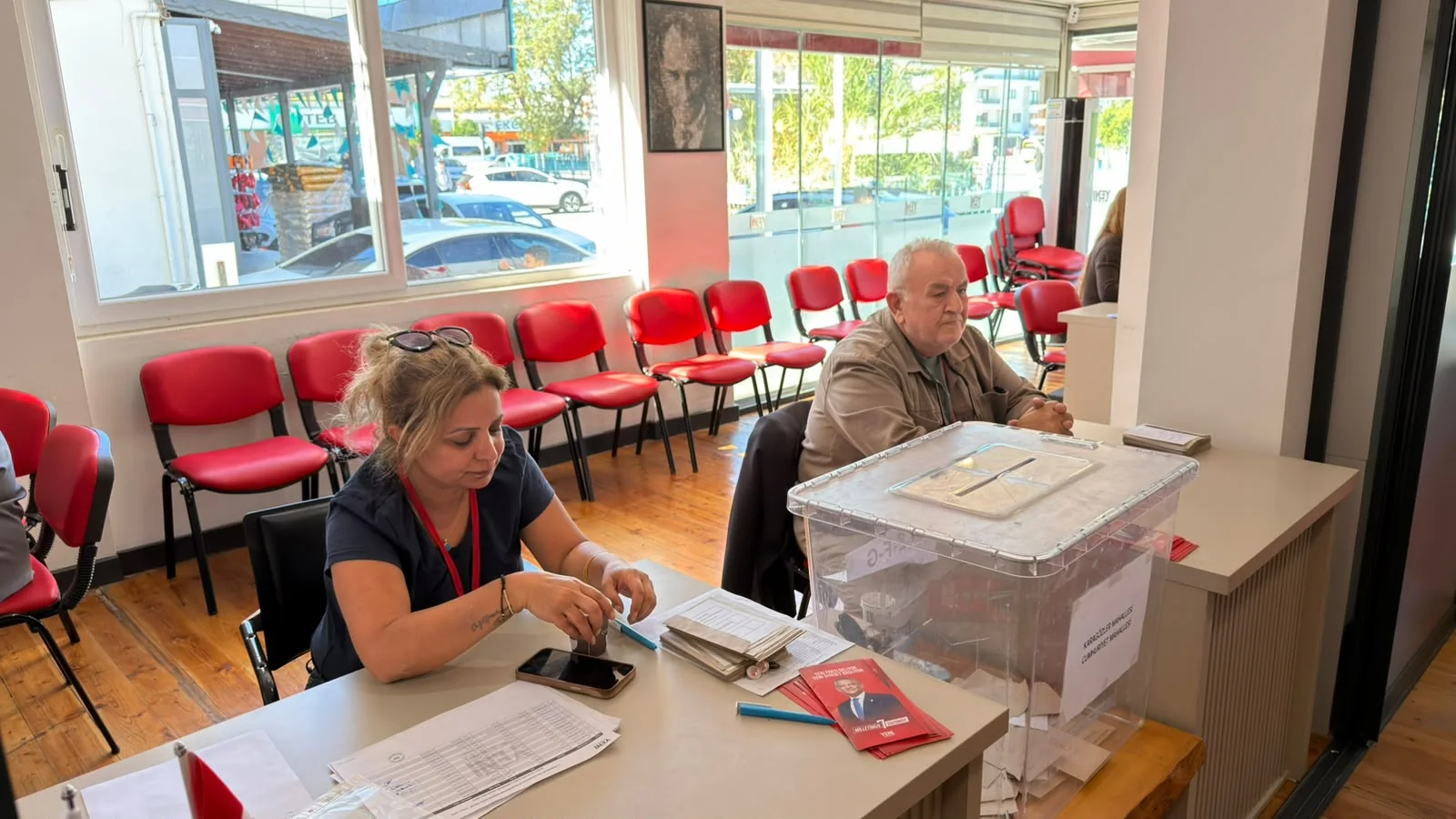 YENİ Parti Fethiye'de Üyeler İl Başkanını Belirlemek İçin Sandık Başında