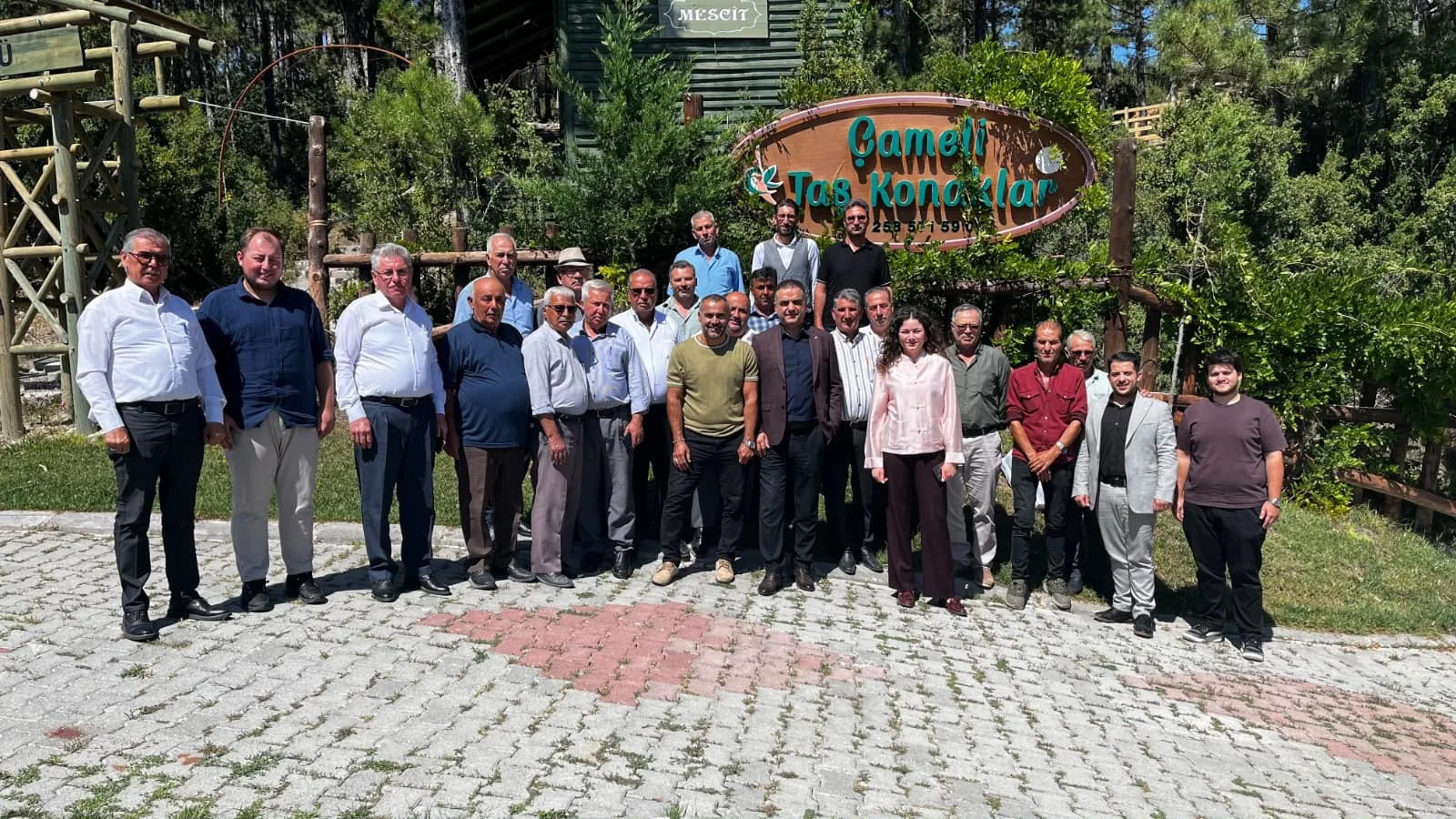 ADM Elektrik’ten Muhtarlar Günü’nde “Enerjimiz Muhtarlarımızla” Mesajı