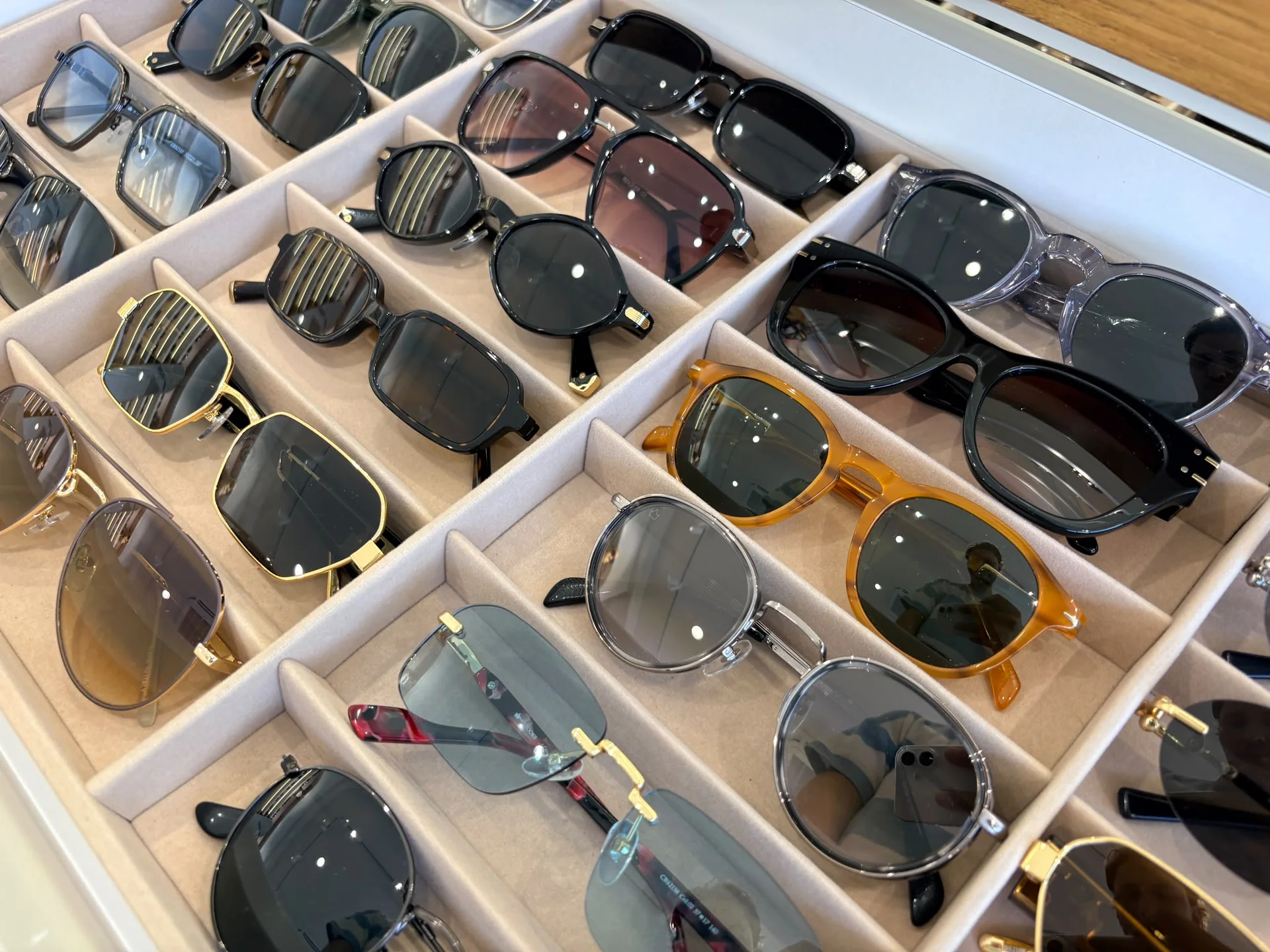 Serdal Optik’ten Göz Sağlığı İçin Güneş Gözlüğü Uyarısı
