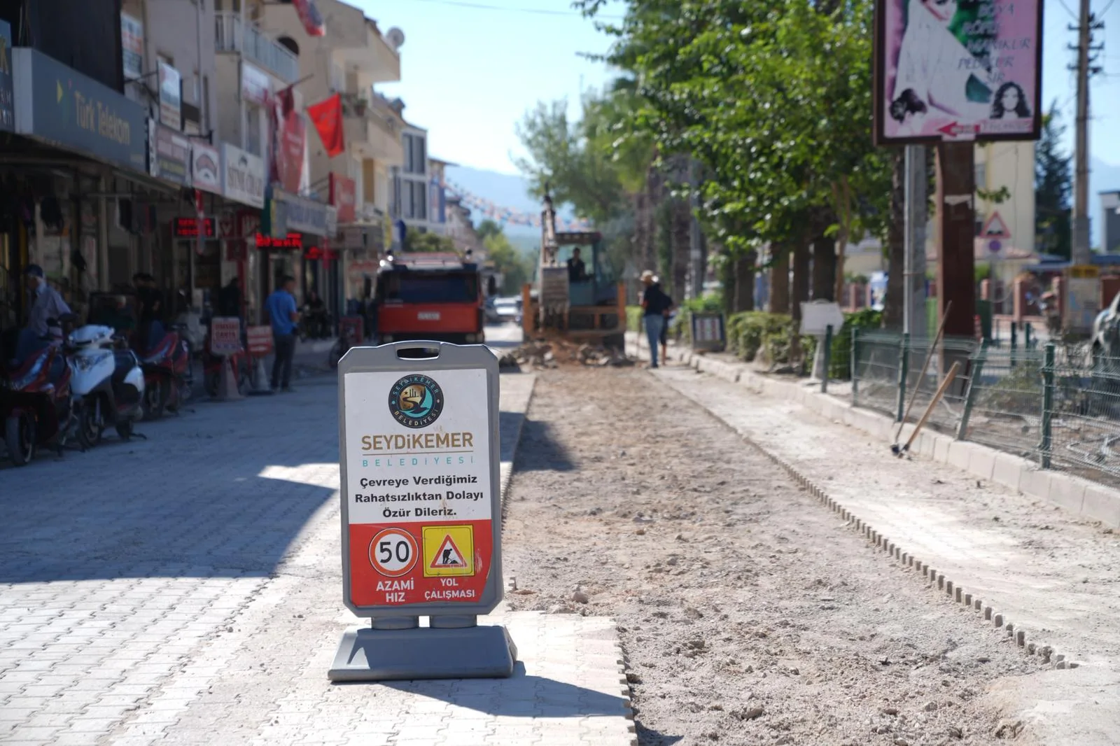 Seydikemer’de Doğalgaz Sonrası Yollar Yenileniyor