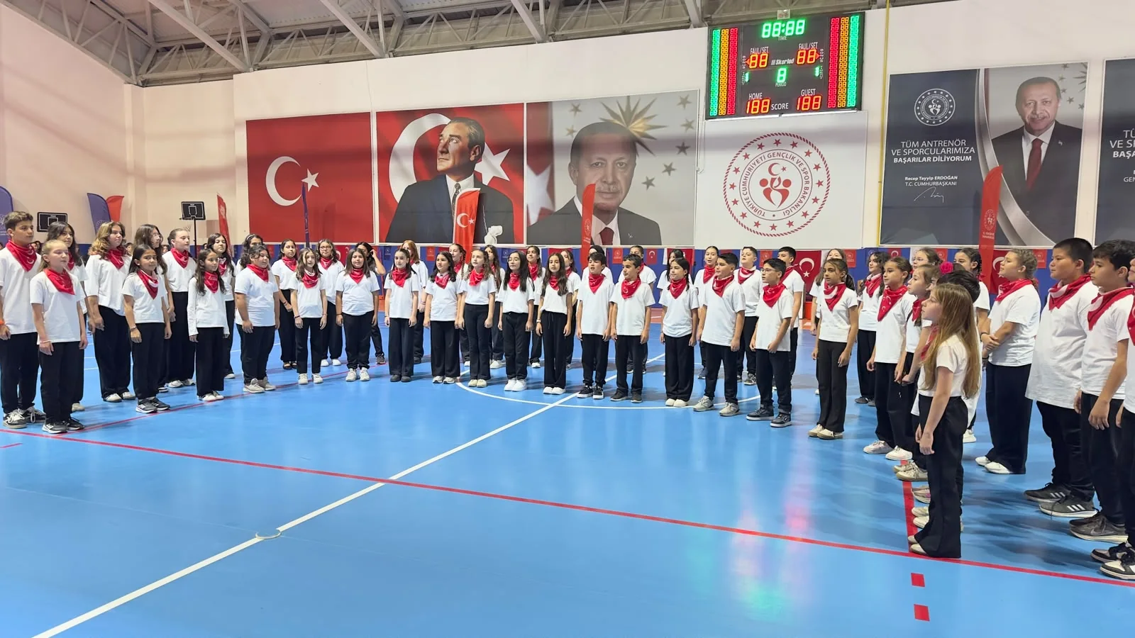 Seydikemer’de 29 Ekim Coşkusu