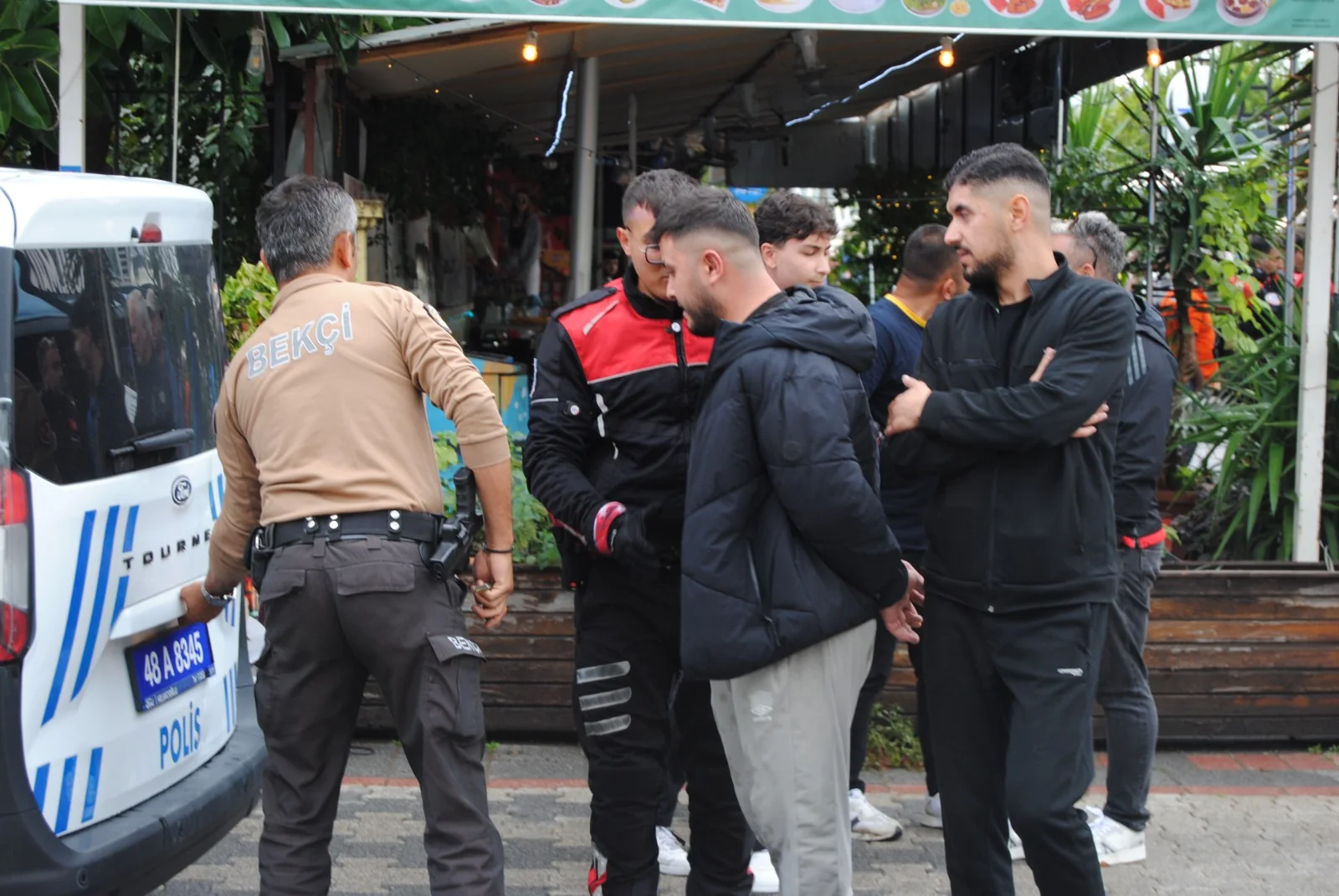 Fethiye’de Ankaragücü Taraftarları Arasında Kavga: 1 Yaralı