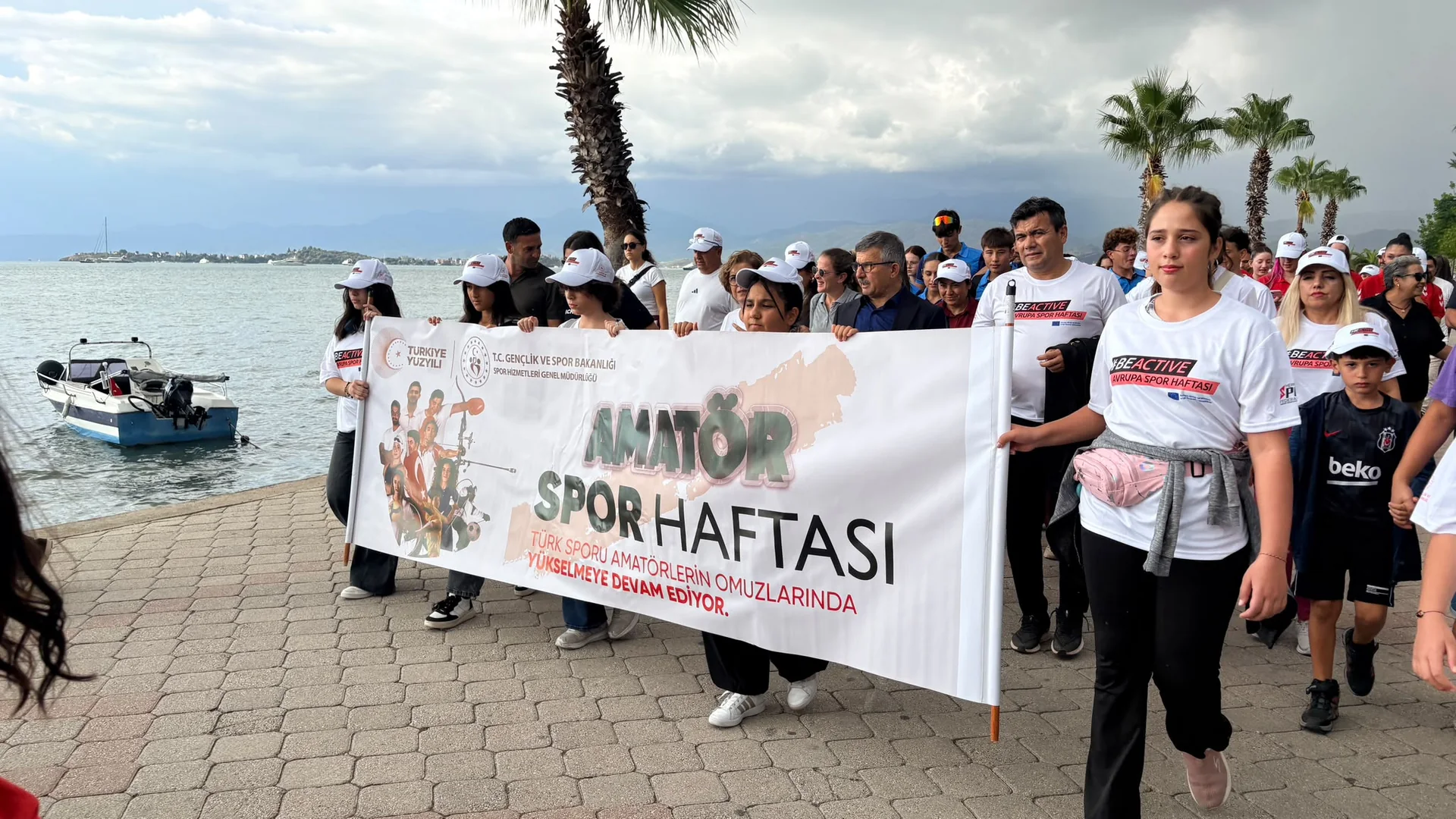 Fethiye’de Avrupa Spor Haftası Yürüyüşle Kutlandı