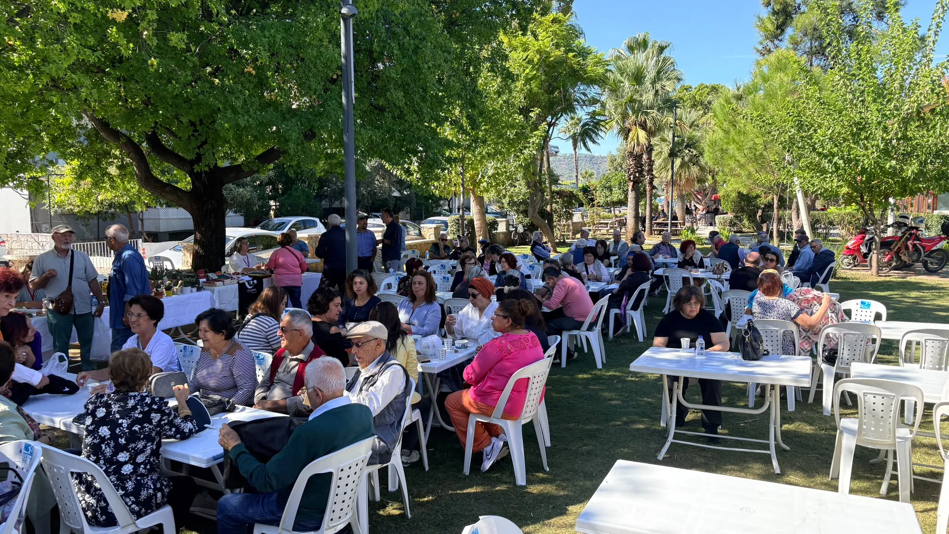 Fethiye’de Eğitime Destek Kermesine Yoğun İlgi