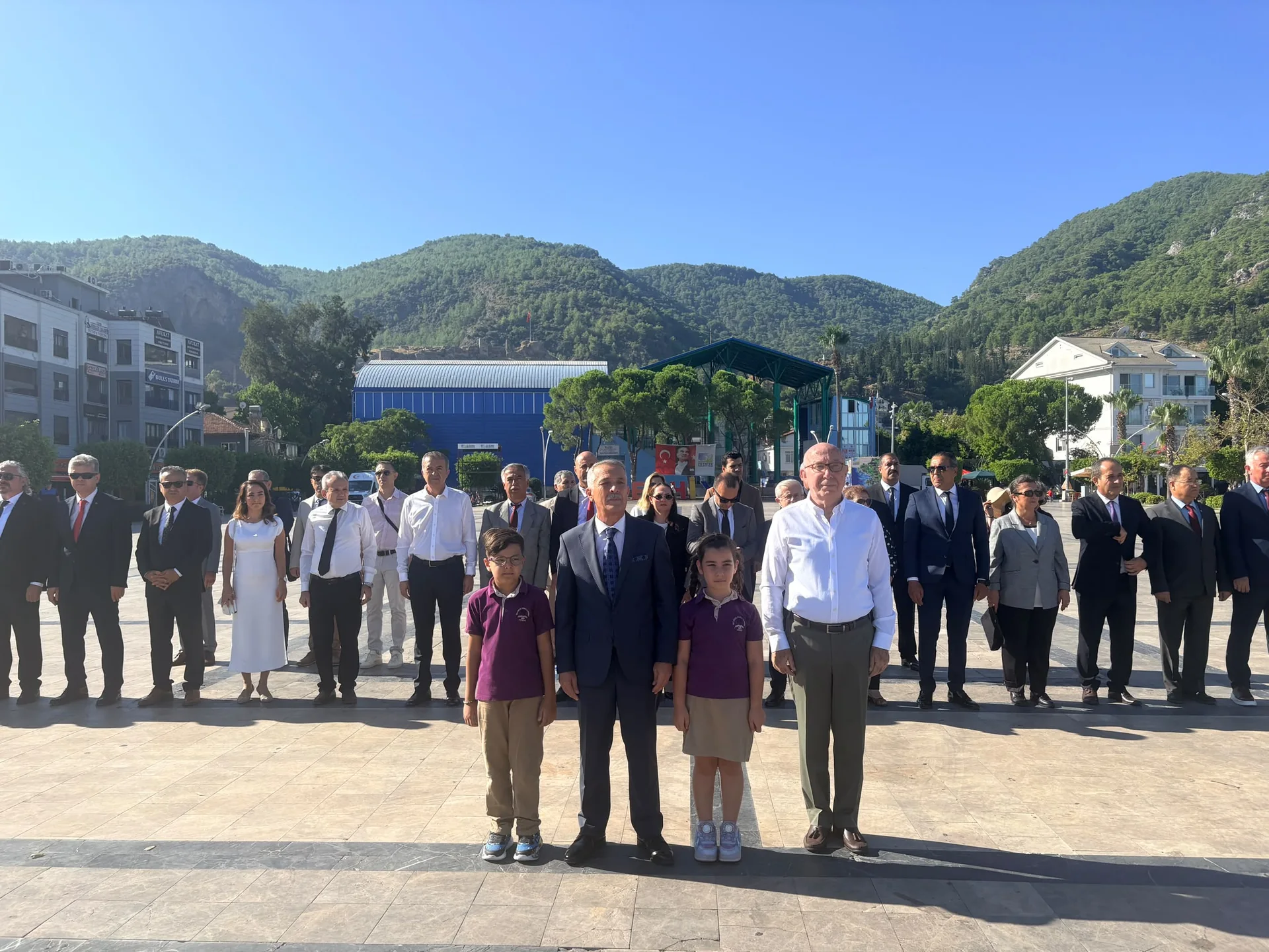 Fethiye’de İlköğretim Haftası Beşkaza Meydanı’nda Kutlandı