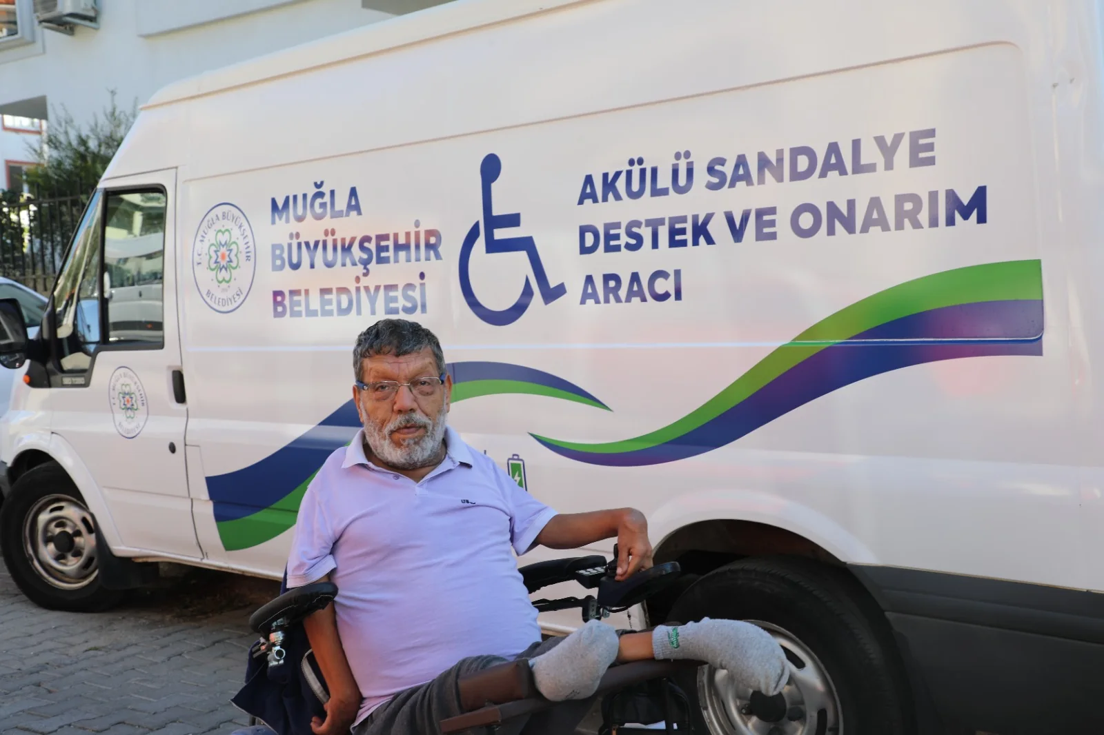 Fethiye’de Engelli Bireylere Ücretsiz Sandalye Tamiri Desteği