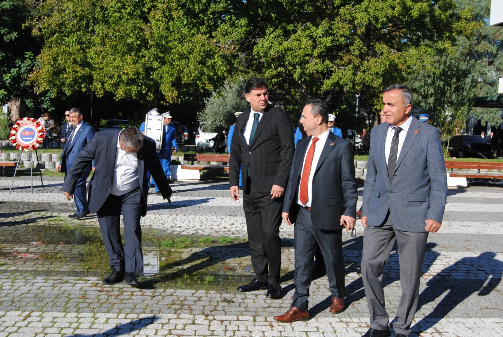 Gün Muhtarların